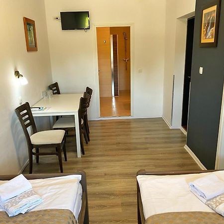 16 Lakes Guesthouse Grabovac  Luaran gambar